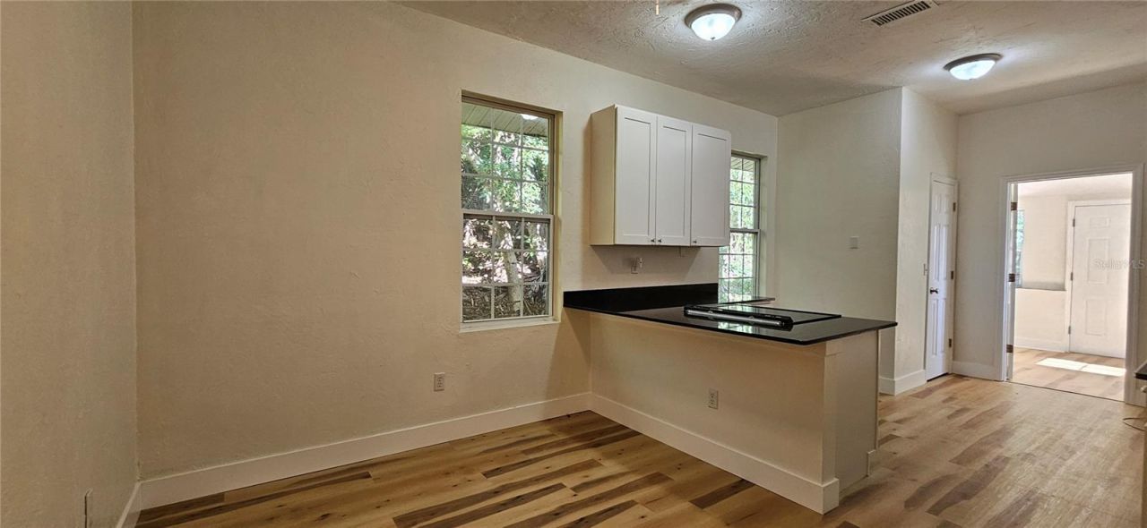 709 S Highland Street , Mount Dora, FL 32757 Photo