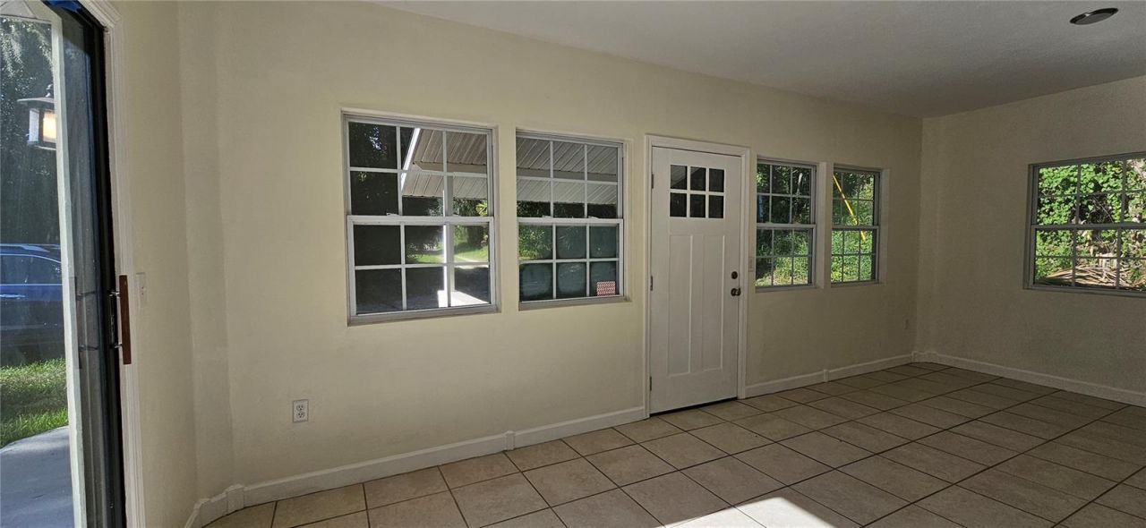 709 S Highland Street , Mount Dora, FL 32757 Photo