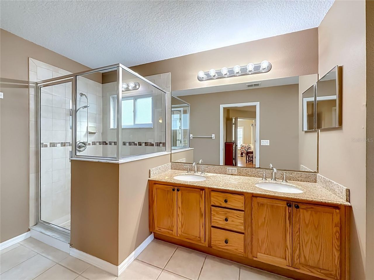25146 Cranes Roost Circle , Leesburg, FL 34748 Photo