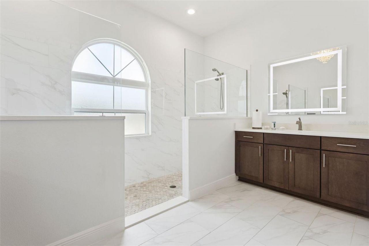 5141 Greens Drive, Lady Lake, FL 32159 Photo