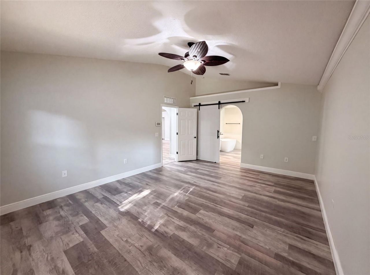 106 Cabrillo Drive , Groveland, FL 34736 Photo