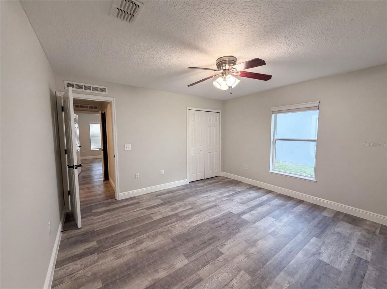 106 Cabrillo Drive , Groveland, FL 34736 Photo
