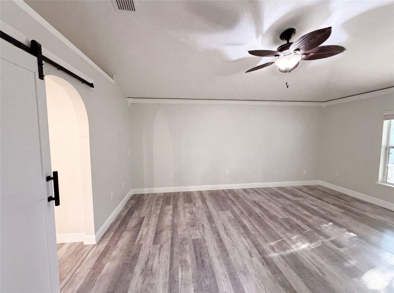 106 Cabrillo Drive , Groveland, FL 34736 Photo