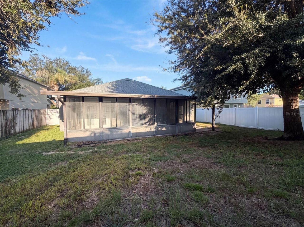 106 Cabrillo Drive , Groveland, FL 34736 Photo