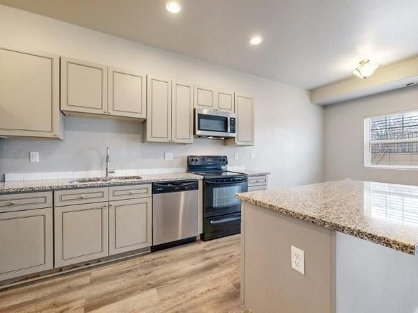 2671 Sable Boulevard , Aurora, CO 80011