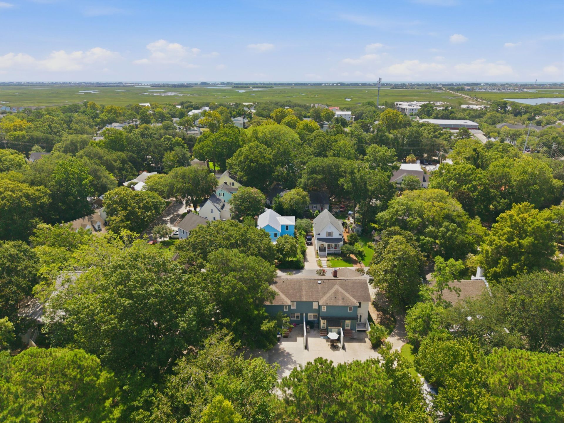 1530 Village Square Photo 6