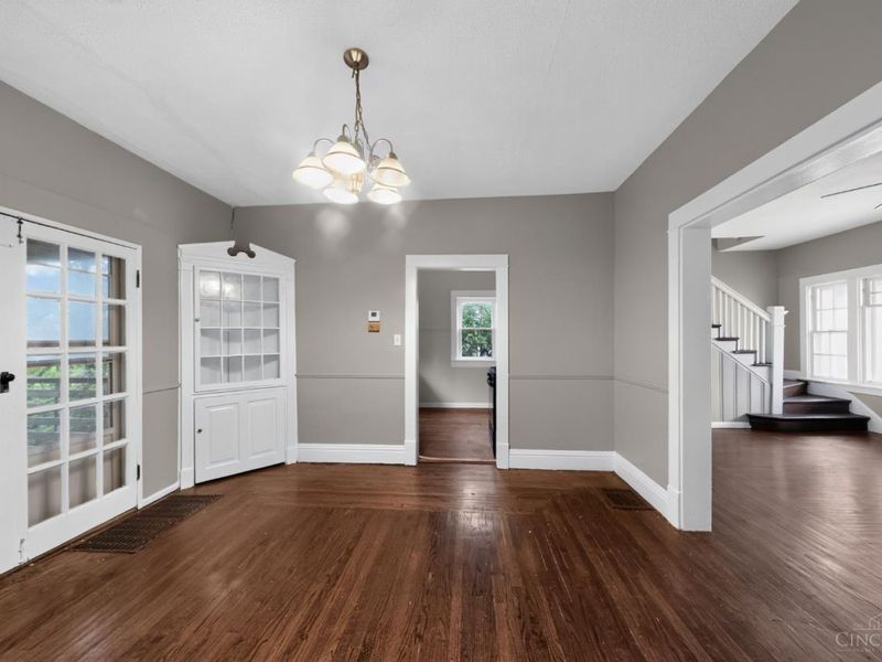 2717 W North Bend Road, Cincinnati, OH 45239 Photo 13