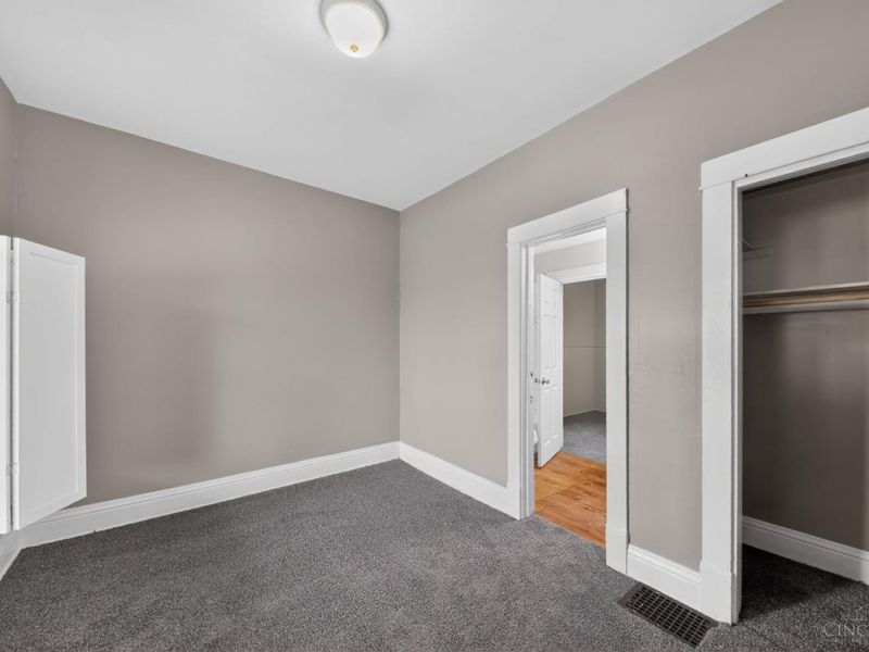 2717 W North Bend Road, Cincinnati, OH 45239 Photo 18
