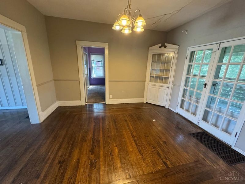 2717 W North Bend Road, Cincinnati, OH 45239 Photo 3