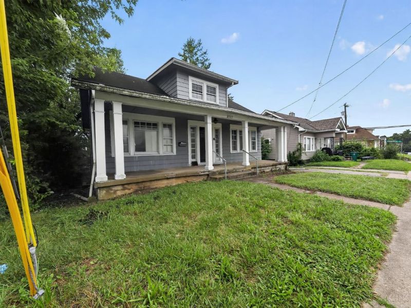 2717 W North Bend Road, Cincinnati, OH 45239 Photo 3