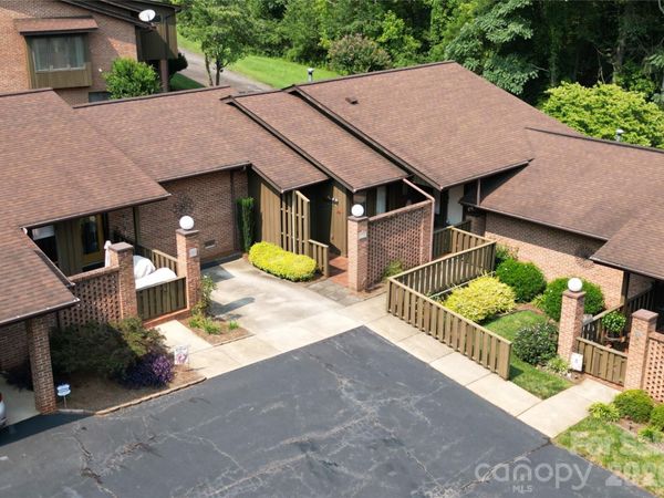 1328 Radio Road, Statesville, NC 28625