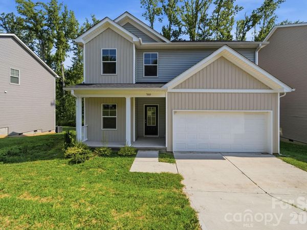 7809 E Lane Drive, Charlotte, NC 28212