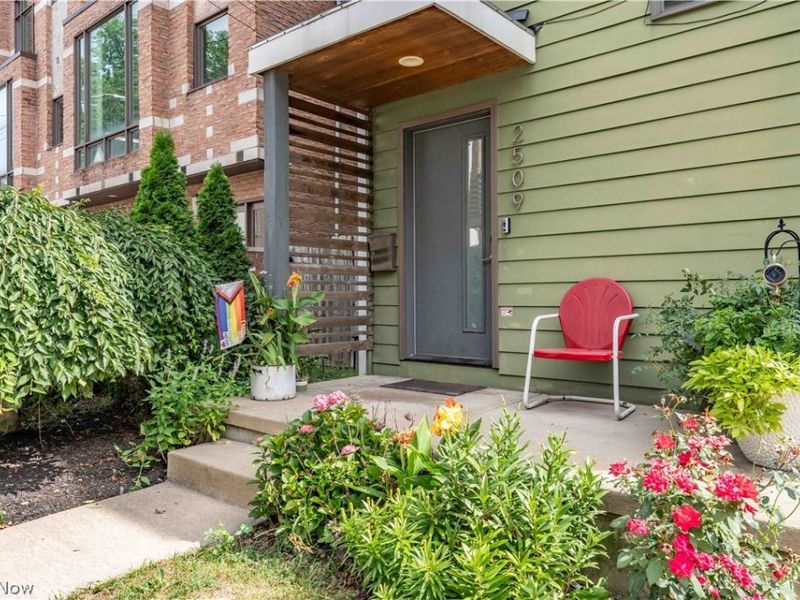 2509 Thurman Avenue , Cleveland, OH 44113 Photo 4