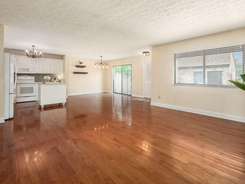 1731 Arlingate Drive S, Columbus, OH 43220 Photo 9