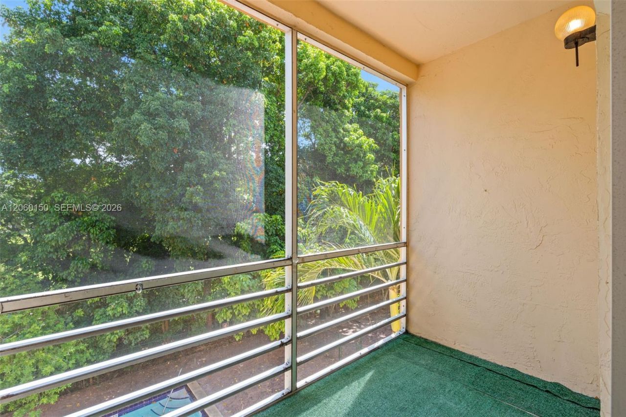 15888 SW 95th Ave, Unit 317, Miami, FL 33157 Photo
