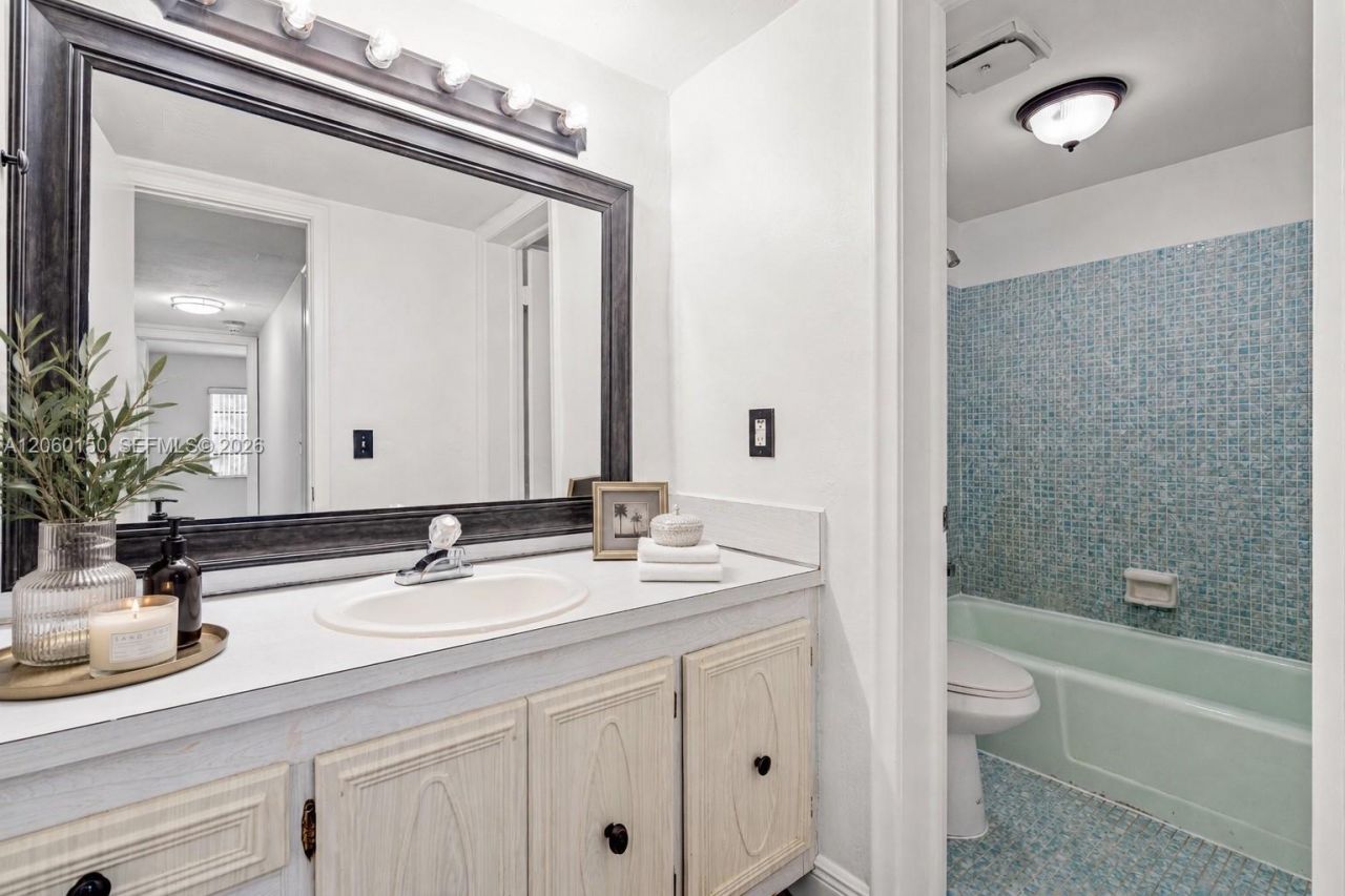 15888 SW 95th Ave, Unit 317, Miami, FL 33157 Photo