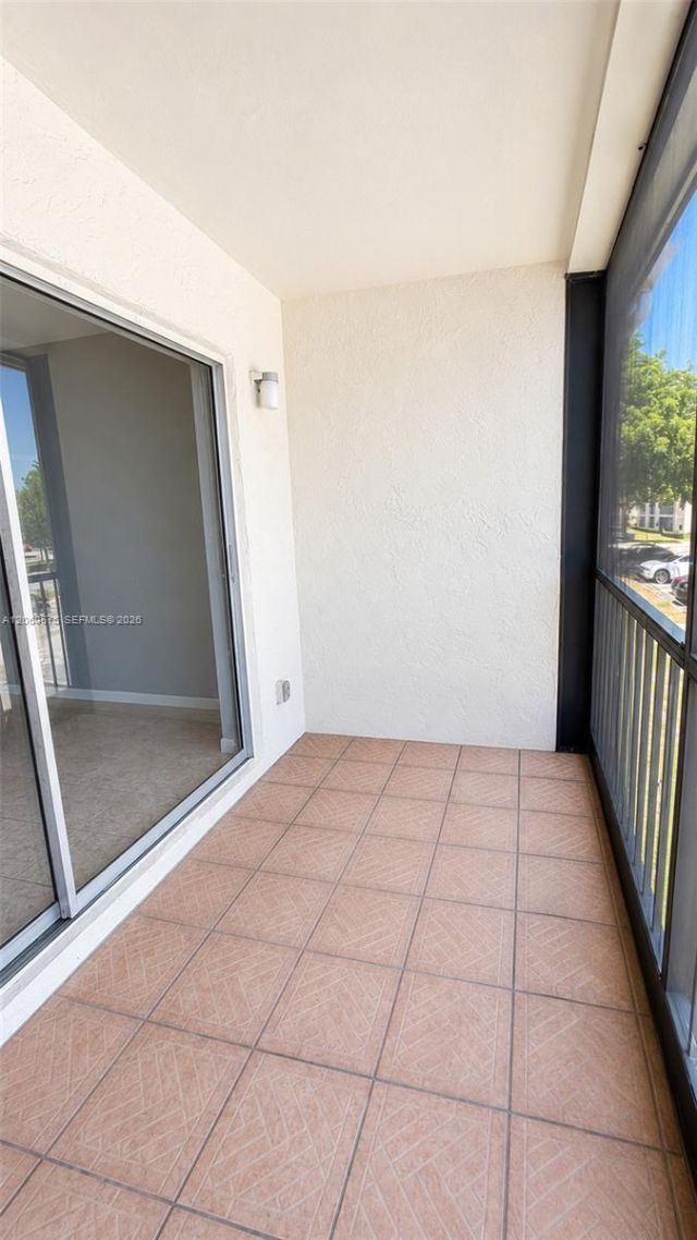 4168 NW 90th Ave , Unit 205, Coral Springs, FL 33065 Photo