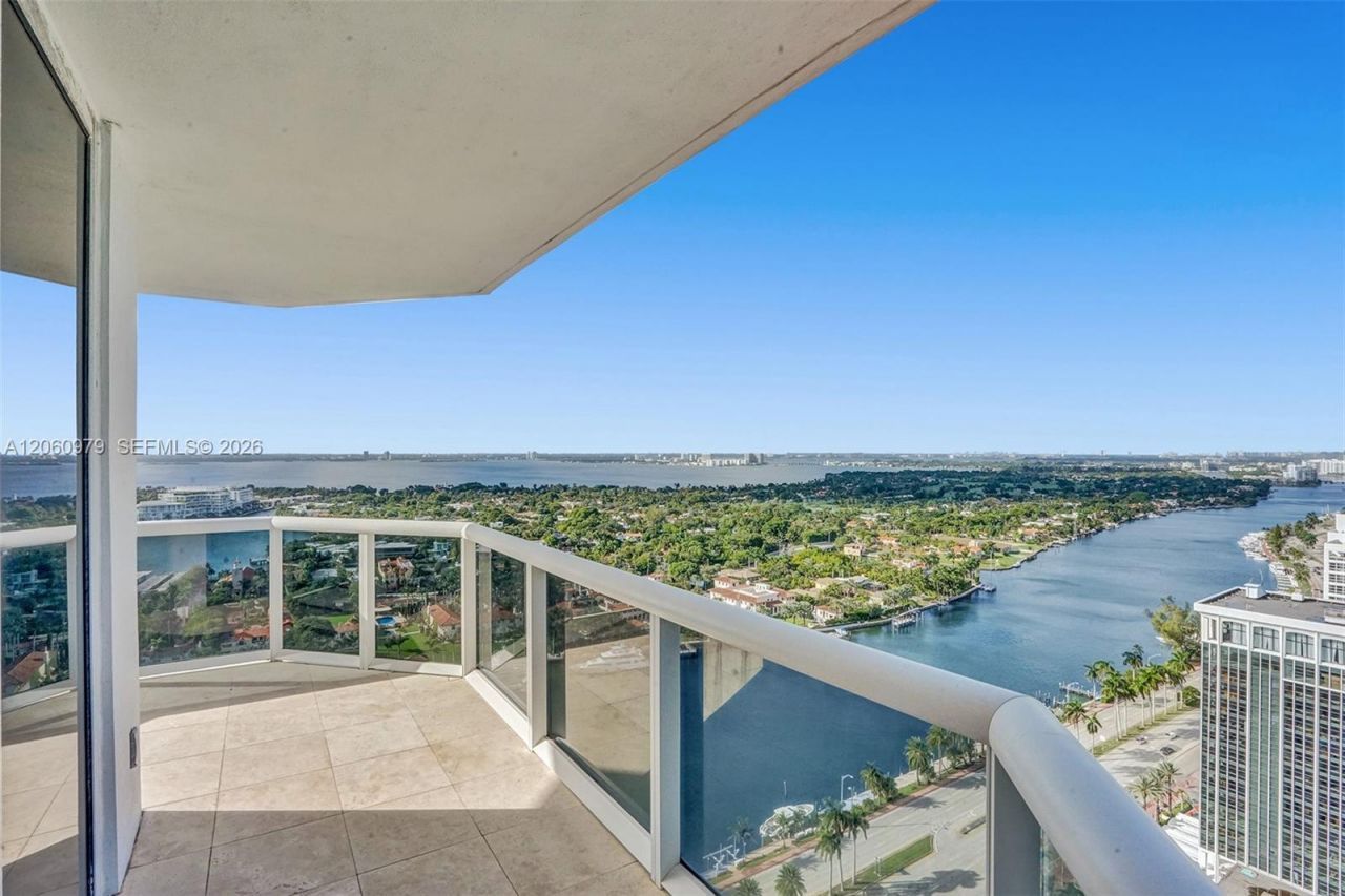 4775 Collins Ave, Unit 3007, Miami Beach, FL 33140 Photo