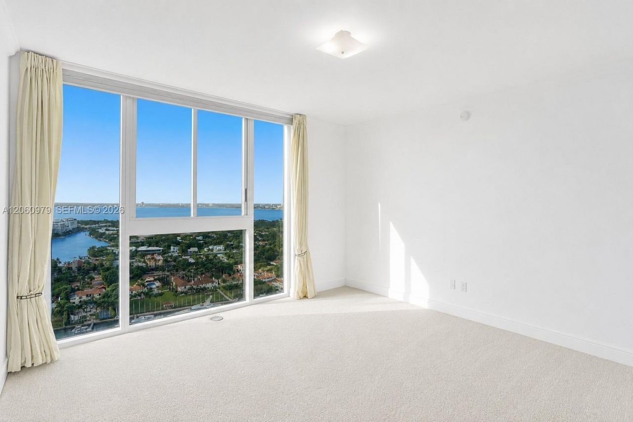 4775 Collins Ave, Unit 3007, Miami Beach, FL 33140 Photo