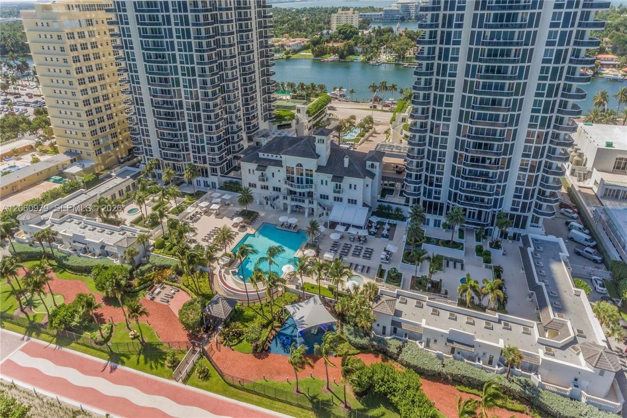 4775 Collins Ave, Unit 3007, Miami Beach, FL 33140 Photo