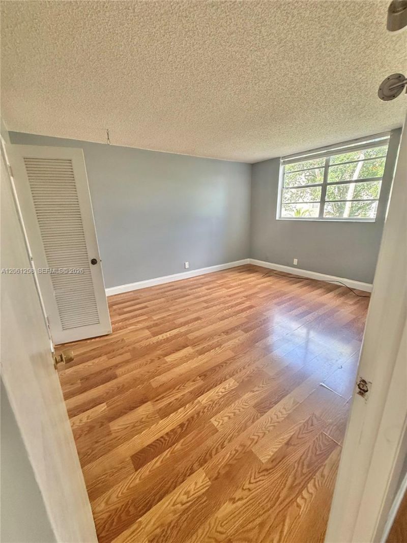 3001 NW 48th Ave, Unit 244, Lauderdale Lakes, FL 33313 Photo