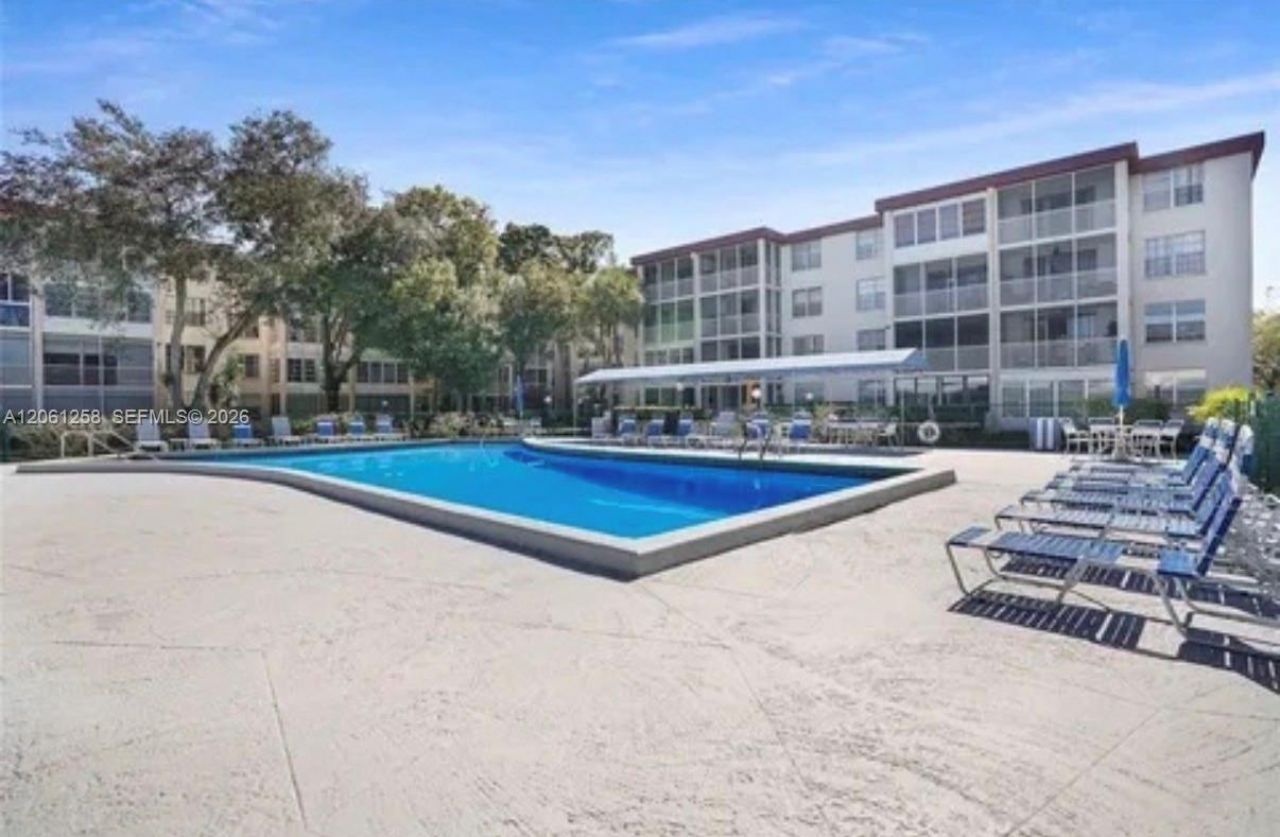 3001 NW 48th Ave, Unit 244, Lauderdale Lakes, FL 33313 Photo