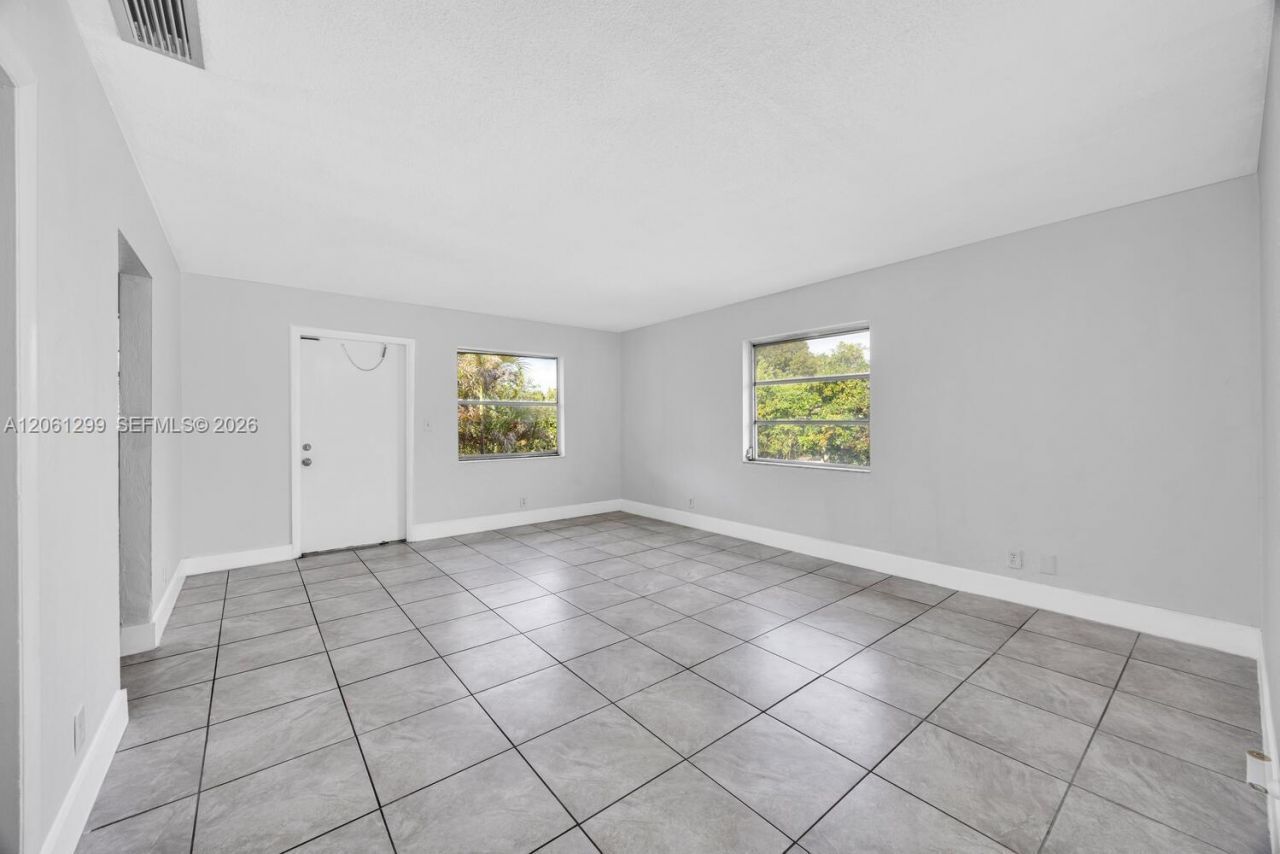 510 SE 12th Ct, Unit 6, Fort Lauderdale, FL 33316 Photo
