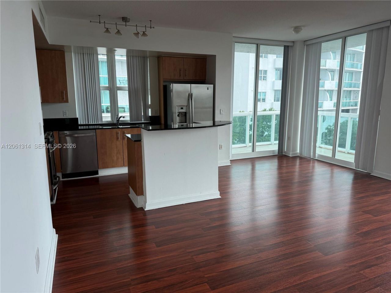 7910 Harbor Island, Unit 510, North Bay Village, FL 33141 Photo