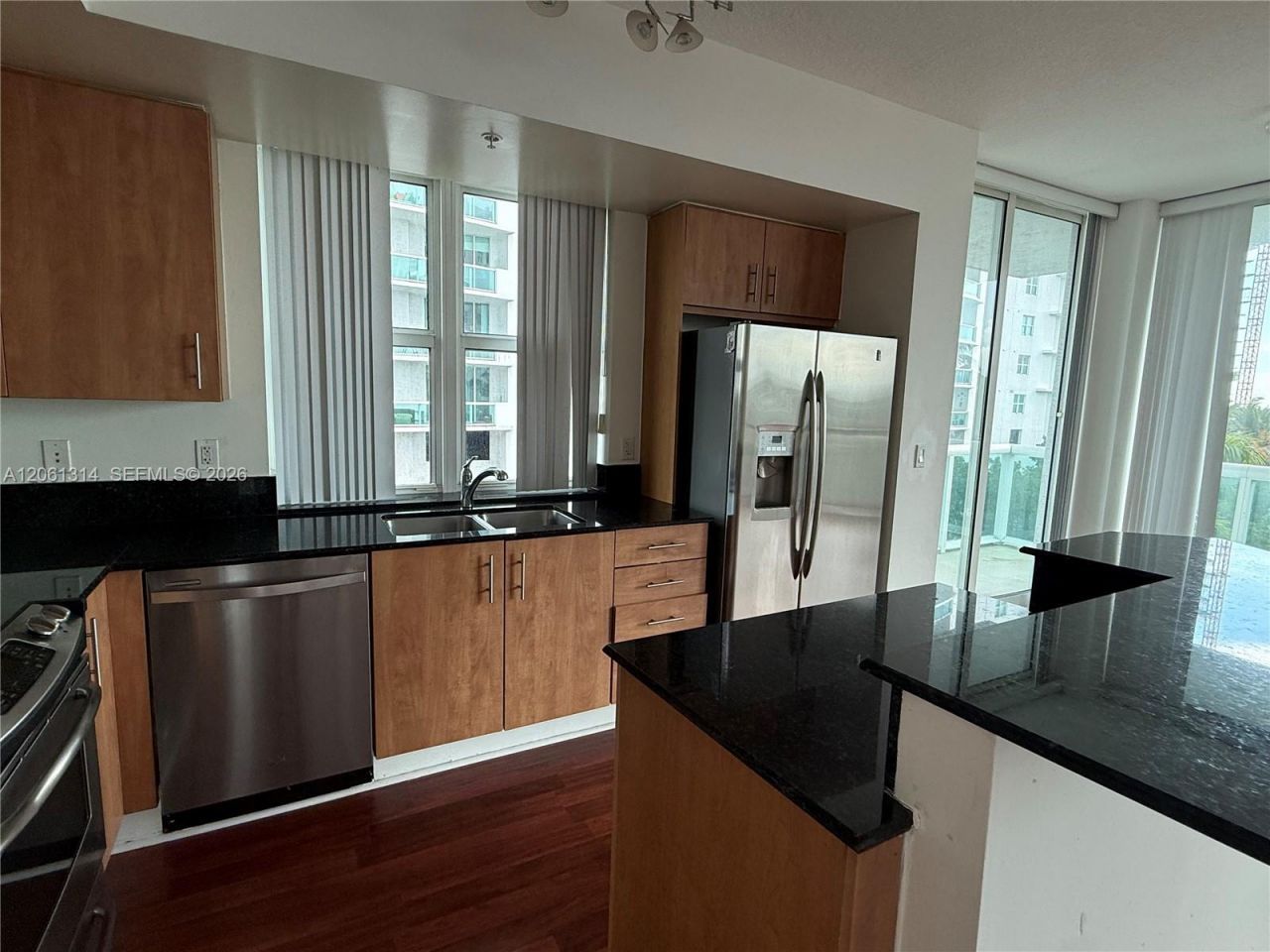 7910 Harbor Island, Unit 510, North Bay Village, FL 33141 Photo
