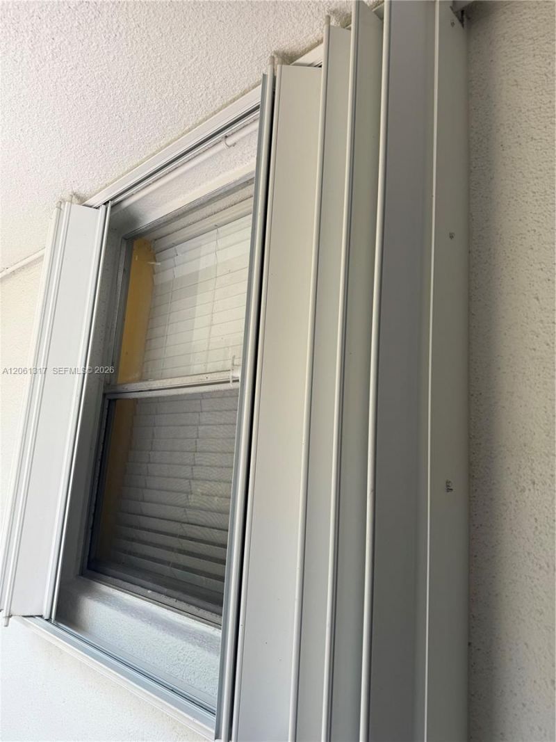 1801 S Treasure Dr, Unit 115, North Bay Village, FL 33141 Photo