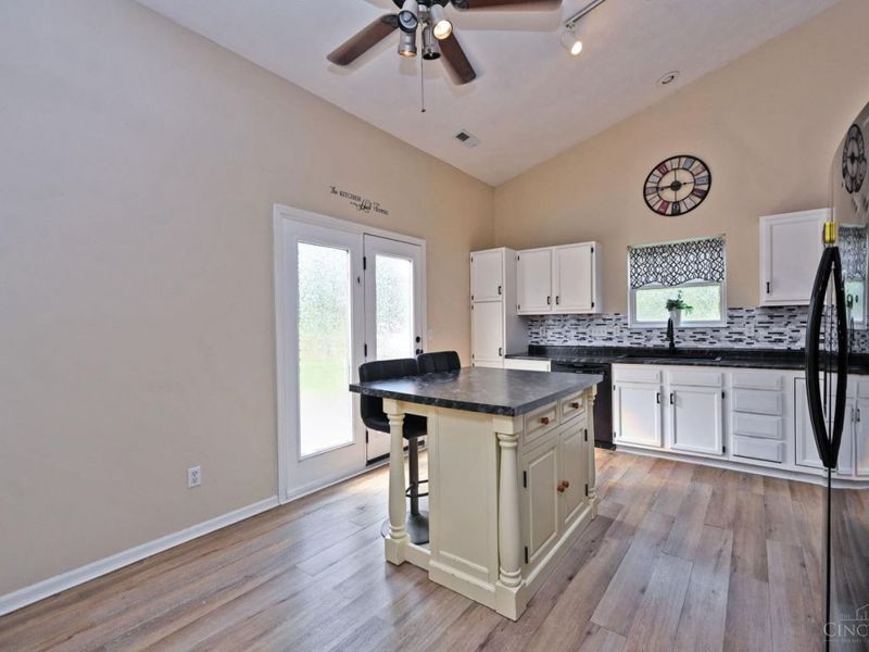 60 Robin Way, Pierce Twp, OH 45102 Photo 11