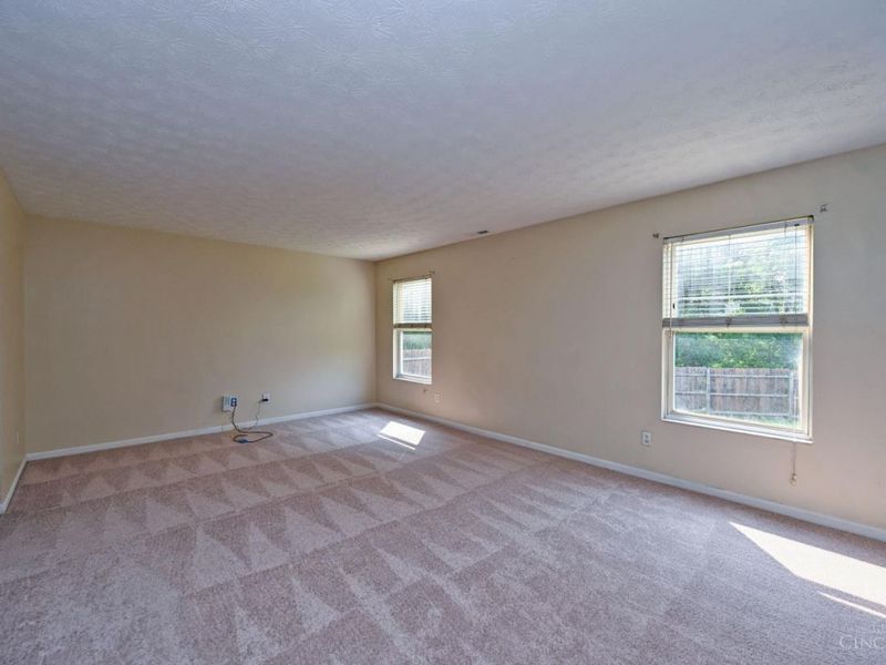 60 Robin Way, Pierce Twp, OH 45102 Photo 17