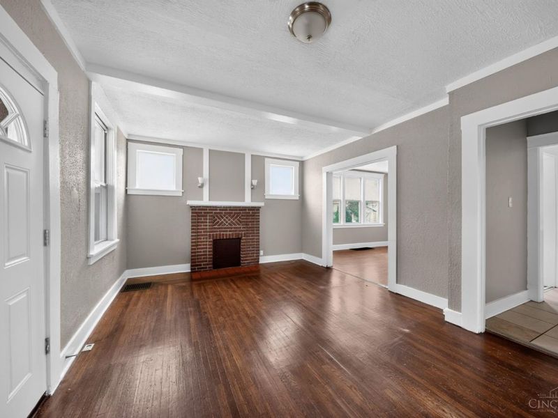 3223 Montana Avenue, Cincinnati, OH 45211 Photo 8