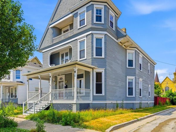 730 Park AVENUE, Racine, WI 53403