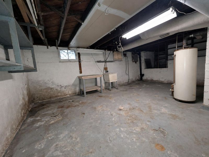 831 E Cecil Street, Springfield, OH 45503 Photo 17