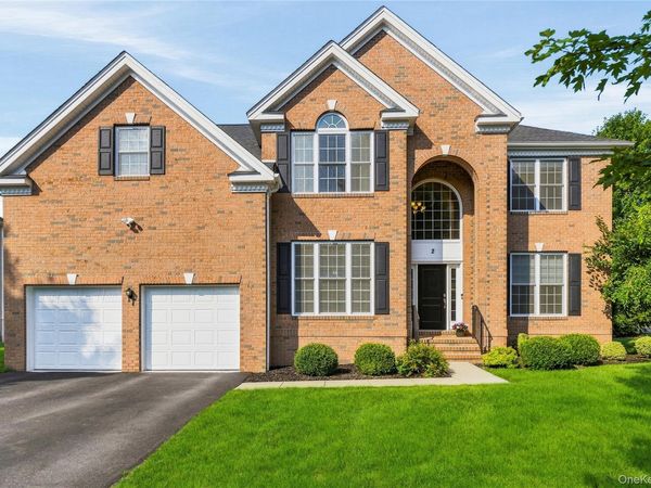 2 Chestnut Street, Hopewell Junction, NY 12533