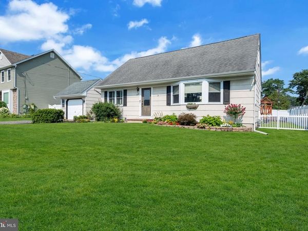 728 NEPTUNE AVENUE, BEACHWOOD, NJ 08722