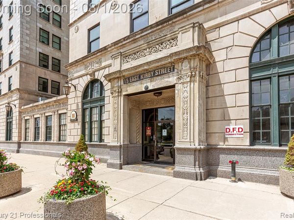 15 E Kirby Street, Unit 1120, Detroit, Mi 48202