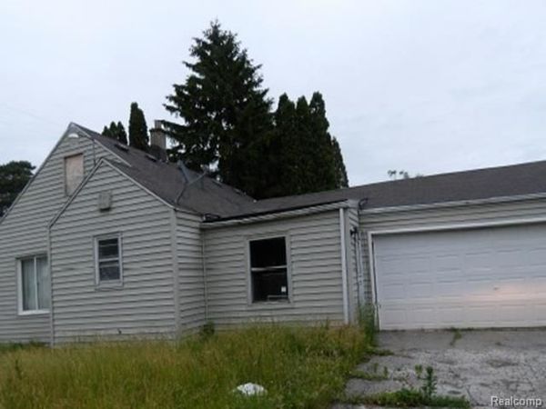 3300 Cherry Street, Buena Vista Township, Mi 48601