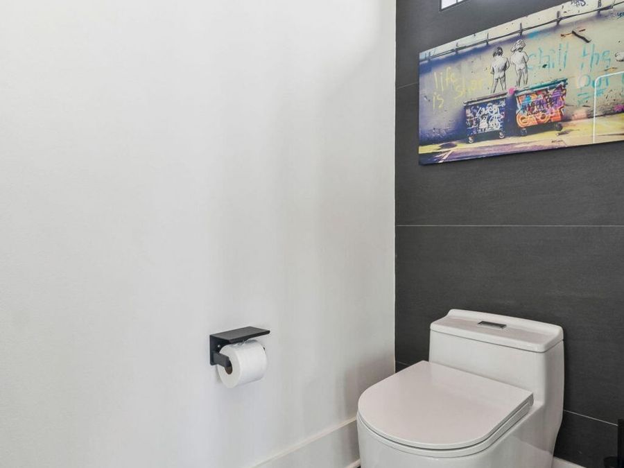 Property Image 77