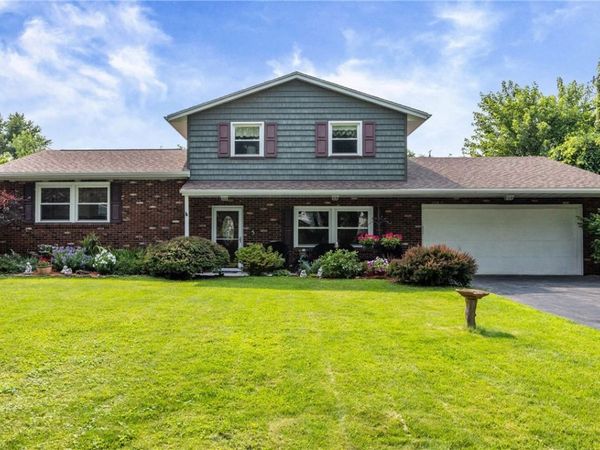 5 Omega Drive, Rochester, NY 14624