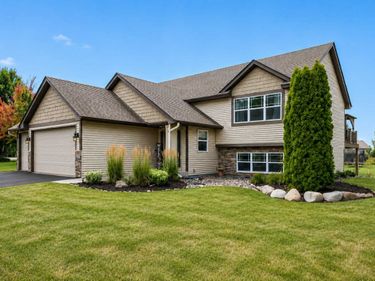 4137 Starling Drive, Hastings, MN 55033