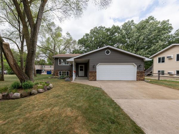 1513 32nd Avenue N, Saint Cloud, MN 56303