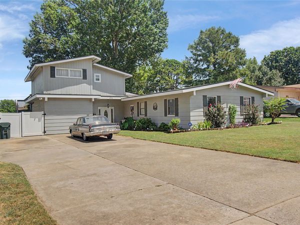 206 N David Lane , Muskogee, OK 74403