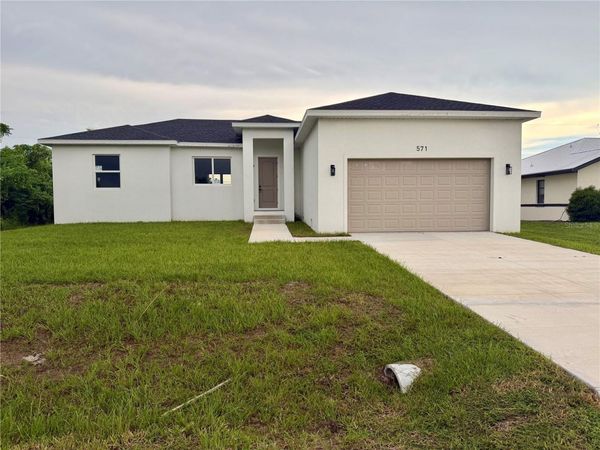 571 MIMOSA AVENUE NW, PORT CHARLOTTE, FL 33952