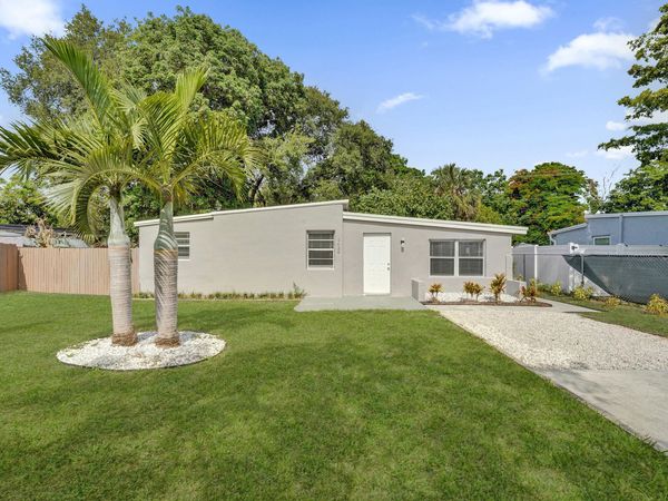 1628 NW 11TH Street, Fort Lauderdale, FL 33311
