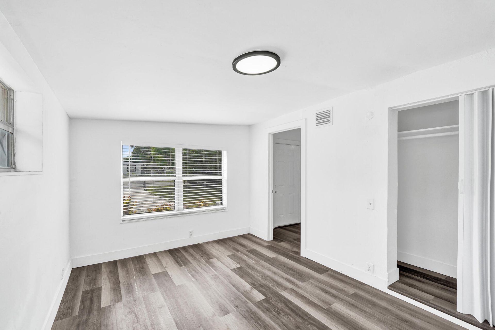 1628 NW 11th Street, Fort Lauderdale, FL 33311 Photo
