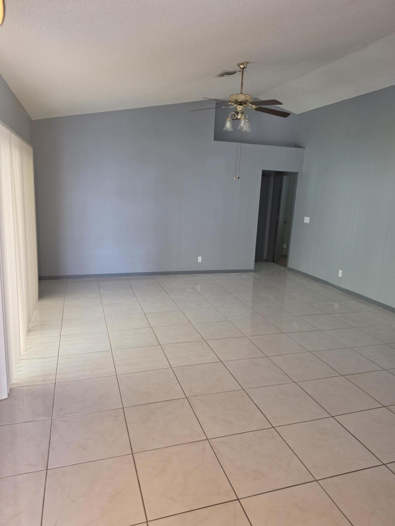 100 Kings Way, Royal Palm Beach, FL 33411 Photo