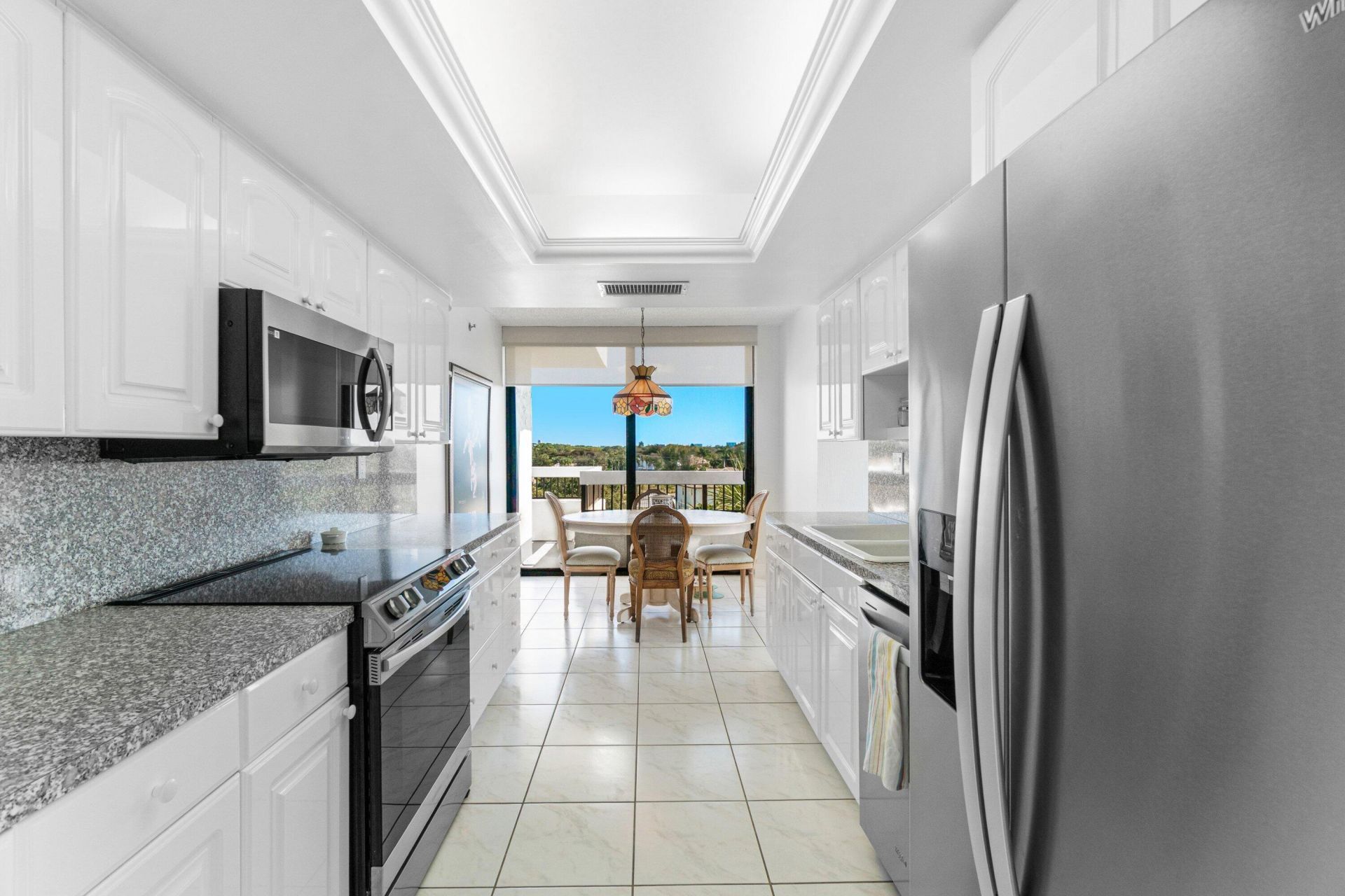 23200 Camino Del Mar, Unit 604, Boca Raton, FL 33433 Photo