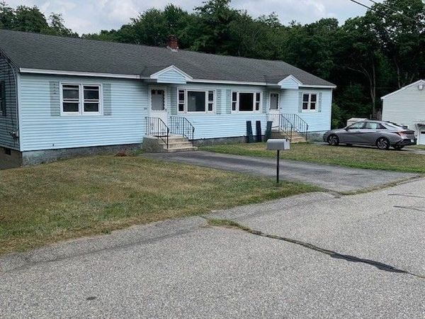 105 Salisbury St, Unit 105, Dracut, MA 01826